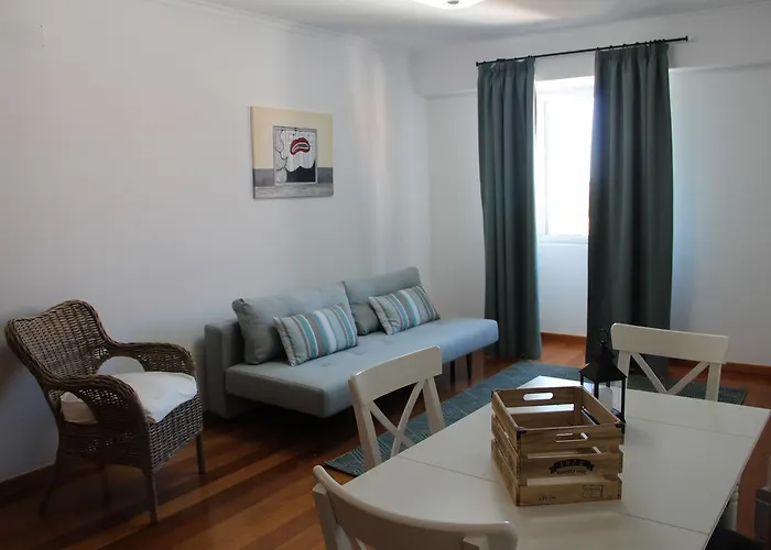 Travellers Pearl By Storytellers * Funchal (Madeira)